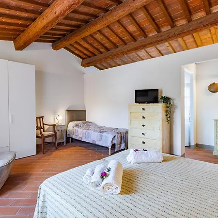 Il Poggetto Di Casciana Ferienhaus *